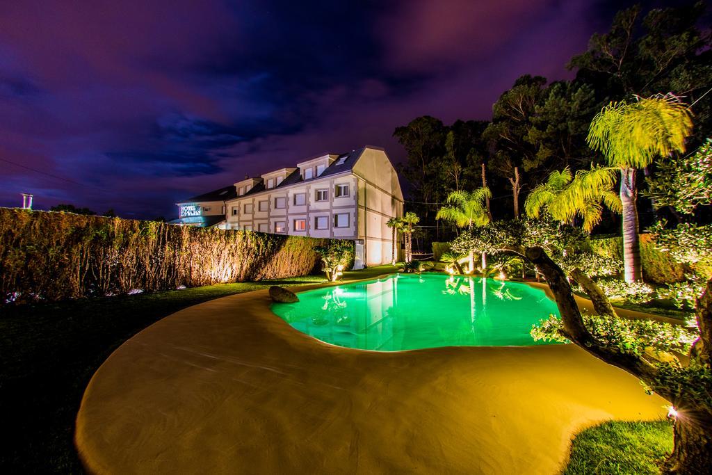 Hotel Dinajan ビラノーバ・デ・アロウサ エクステリア 写真