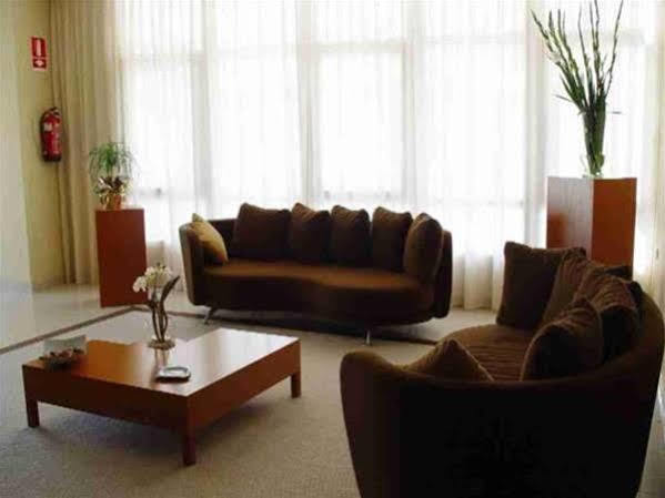 Hotel Dinajan ビラノーバ・デ・アロウサ エクステリア 写真